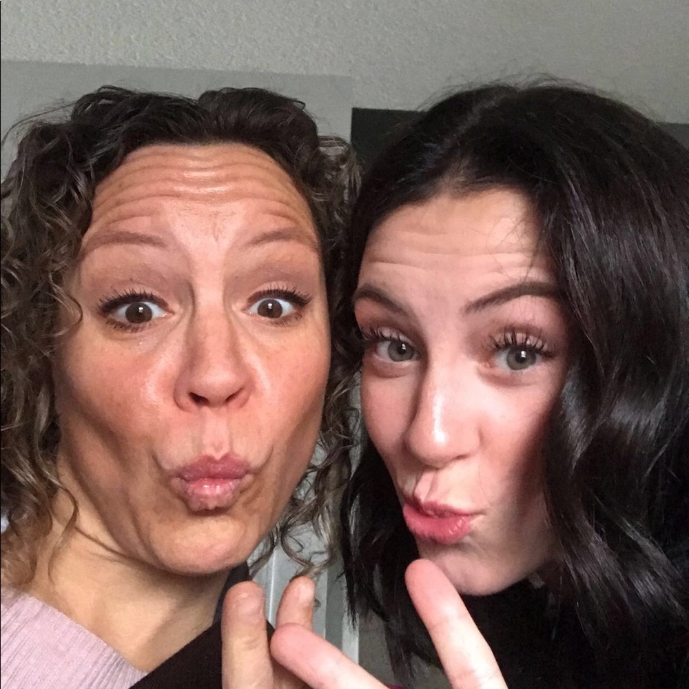 Meet your Posher, Triciq